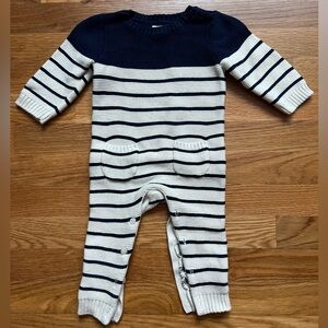 GAP Navy and Cream Striped Sweater Onesie outfit 6-12 months